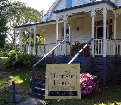 Photo of Harrison House