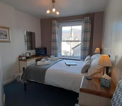 Photo of Harvington House