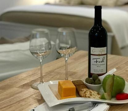 Photo of Mahone Bay Hide-Away