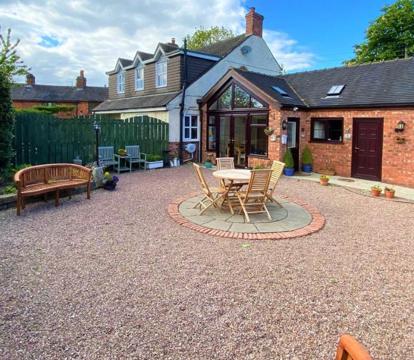 Photo of High View Cottage