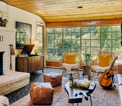 Escape to Romance: Unwind at Our Handpicked Selection of Romantic Hotels in Guerneville (California)