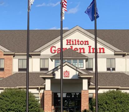 Photo of Hilton Garden Inn Oconomowoc