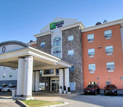 Photo of Holiday Inn Express Airport Calgary, an IHG Hotel