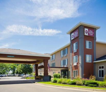 Photo of Best Western Plus Coldwater Hotel
