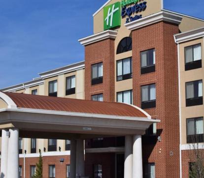 Best hotels with Spa and Wellness Center in Pratt (Kansas)