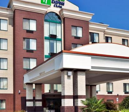 Photo of Holiday Inn Express Hotel & Suites Birmingham - Inverness 280, an IHG Hotel