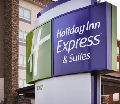 Photo of Holiday Inn Express & Suites West Memphis, an IHG Hotel