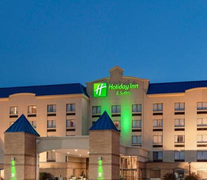 Photo of Holiday Inn Hotel & Suites Council Bluffs, an IHG Hotel