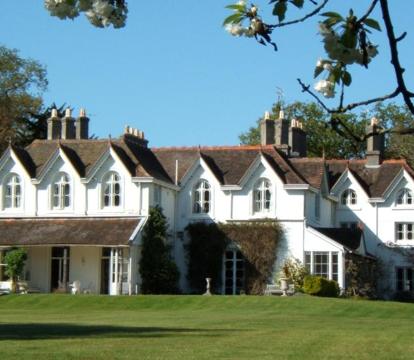 Photo of Hollybank House