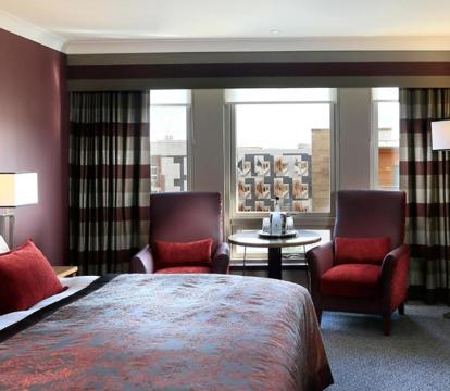 Photo of Edinburgh Holyrood Hotel