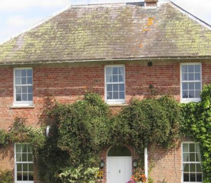Adults Only Hotels in Warminster (Wiltshire)