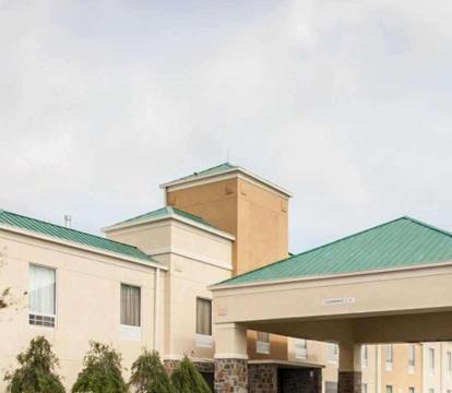 Photo of Quality Inn Hayti North