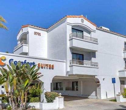 Photo of Comfort Suites San Clemente Beach