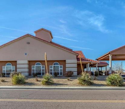 Best hotels with Spa and Wellness Center in Lordsburg (New Mexico)