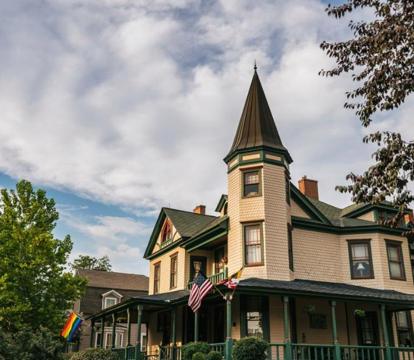 Best romantic and charming adults only hotels in Maryland