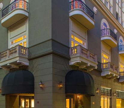 Photo of Courtyard by Marriott New Orleans French Quarter/Iberville