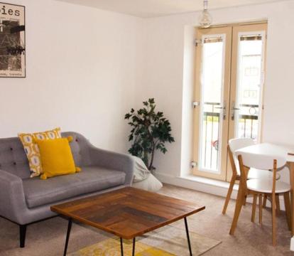 Photo of Impressive Urban Townhouse - Leeds City Centre