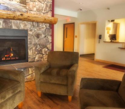 Photo of Junction Inn Suites & Conference Center