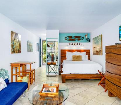 Escape to Romance: Unwind at Our Handpicked Selection of Romantic Hotels in Kailua-Kona (Hawaii)