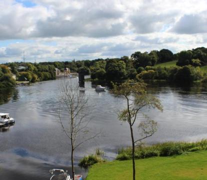 Photo of Lakeside Studio 2 Loft Apartment