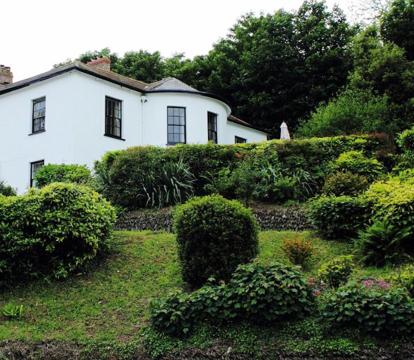 Photo of Laston House