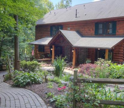 Photo of Lazy Bear Lodge