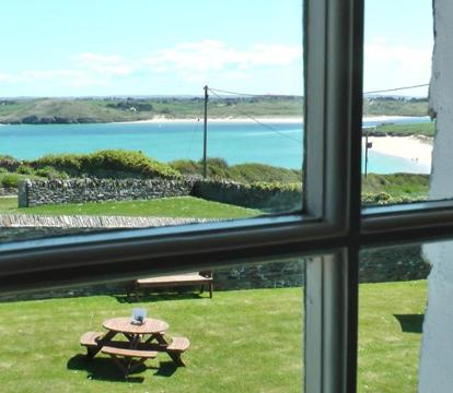 Photo of Lellizzick Bed and Breakfast