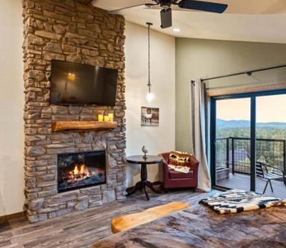 Photo of Lodge at 5600