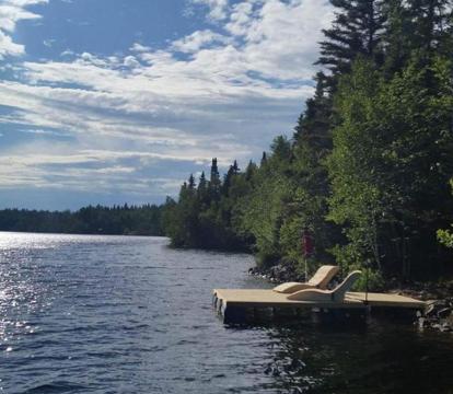 Best hotels with Babysitting and Childcare services in Quebec for adults who need a break to relax and unwind together.