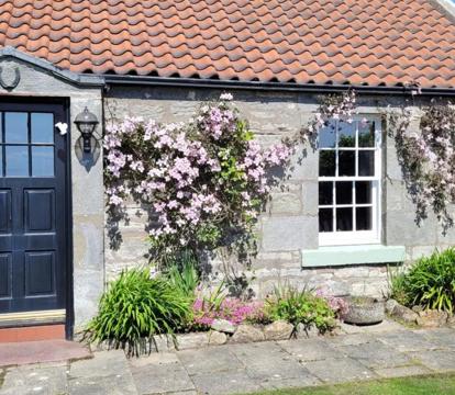 Photo of Loanhead cottage