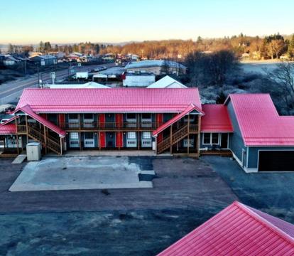 Photo of Long Branch Motel