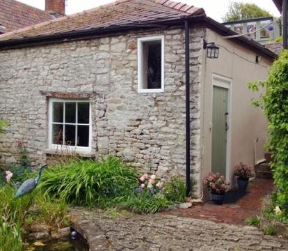 Photo of Longbridge Cottage