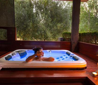 Romantic Hotels with a hot tub in the room or jacuzzi suites for a luxurious and intimate experience in Western Australia