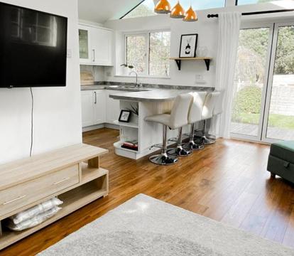 Photo of Luxury & Spacious 2 Bed Annex with Private Garden