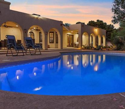 Best hotels Nevada to enjoy a romantic getaway with your couple, a sexy getaway or a Valentine's weekend