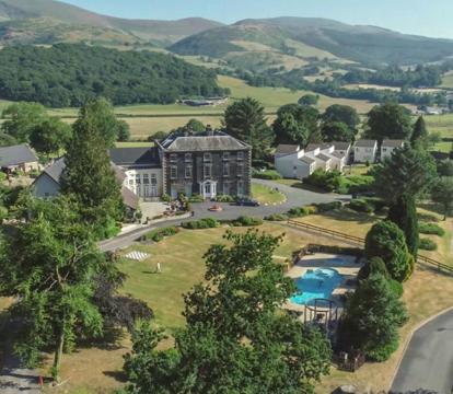 SpaHotels in Pennal (Gwynedd)