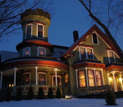 Photo of Maplecroft Bed & Breakfast