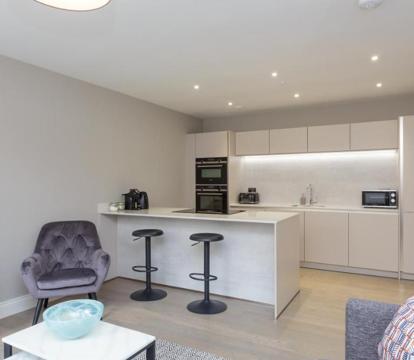 Photo of Melville St Central Luxury Apartment Free Parking