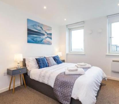 Photo of Newcastle City Centre Apartment Ideal for Holiday, Contractors, Quarantining