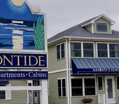 Photo of Moontide Motel, Apartments, and Cabins