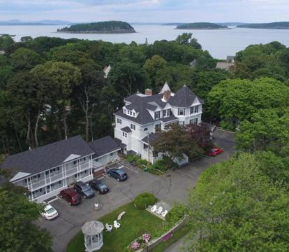 Photo of Moseley Cottage Inn and The Town Motel