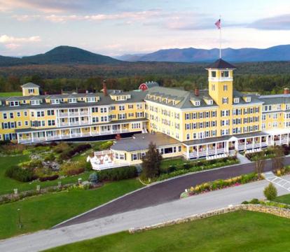 Best hotels with Babysitting and Childcare services in New Hampshire for adults who need a break to relax and unwind together.