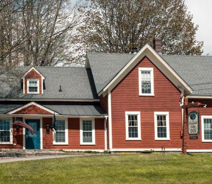 Photo of Deerfield Valley Inn 5 min to Mt Snow, great getaway!