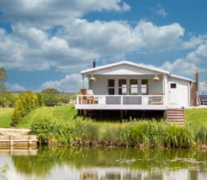 Photo of Lake Log Cabin - Hot Tub & Tranquil Surroundings