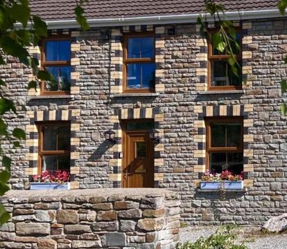 The most romantic hotels and getaways in Llanmorlais (Glamorgan)