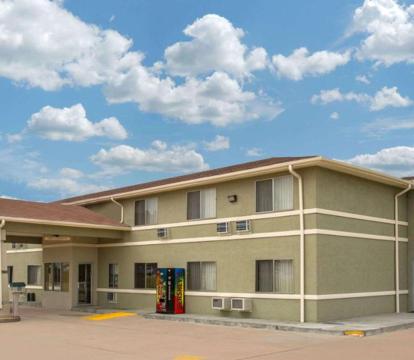 Photo of Days Inn by Wyndham North Platte