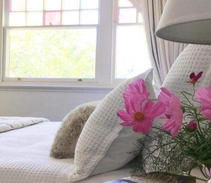 Photo of Howlong Old Post Office Luxury Suite