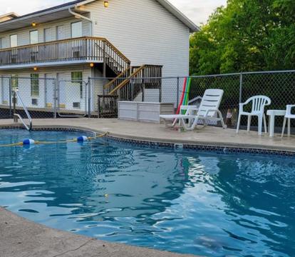 Photo of Autumn Creek Branson