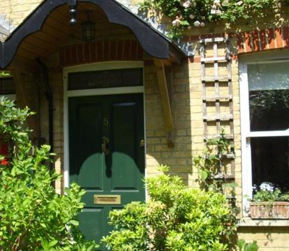 Photo of Old Station Gardens, SW London