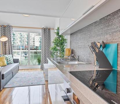 Photo of On the Water 2 with Free Parking - By My Getaways